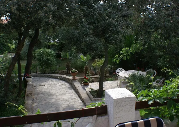 With Parking Space Mandre, Pag - 4075 דירה