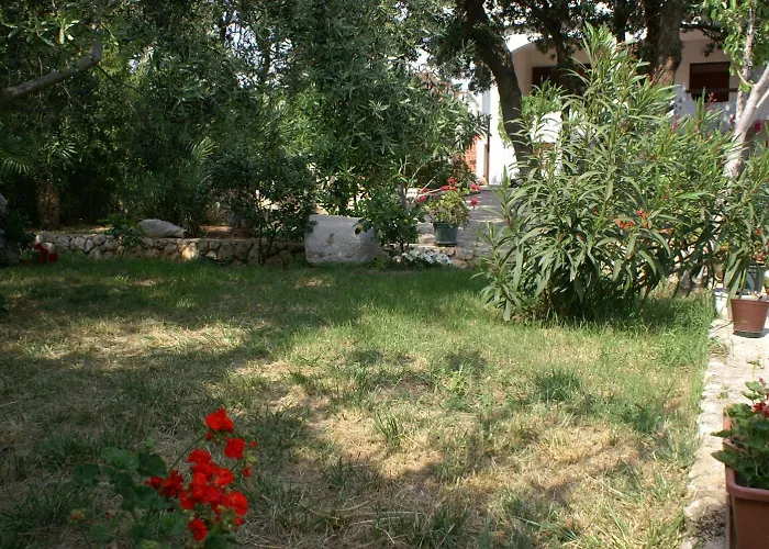 With Parking Space Mandre, Pag - 4075 Апартаменты Мандре