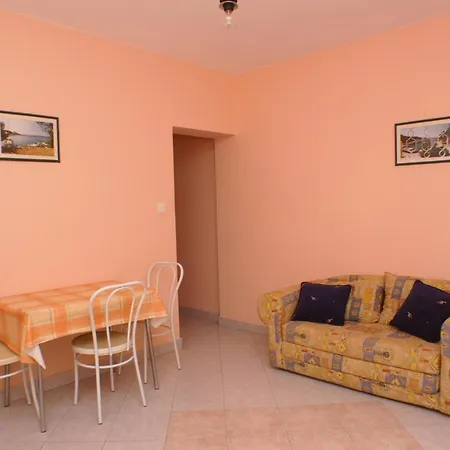 With Parking Space Mandre, Pag - 4075 Daire Mandre