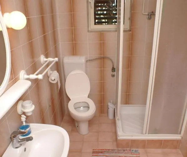 With Parking Space Mandre, Pag - 4075 * Mandre